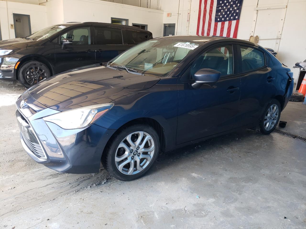 2017 Toyota Yaris Ia продається в Northfield, OH - Rear End