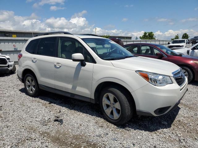 SUBARU FORESTER 2016 White