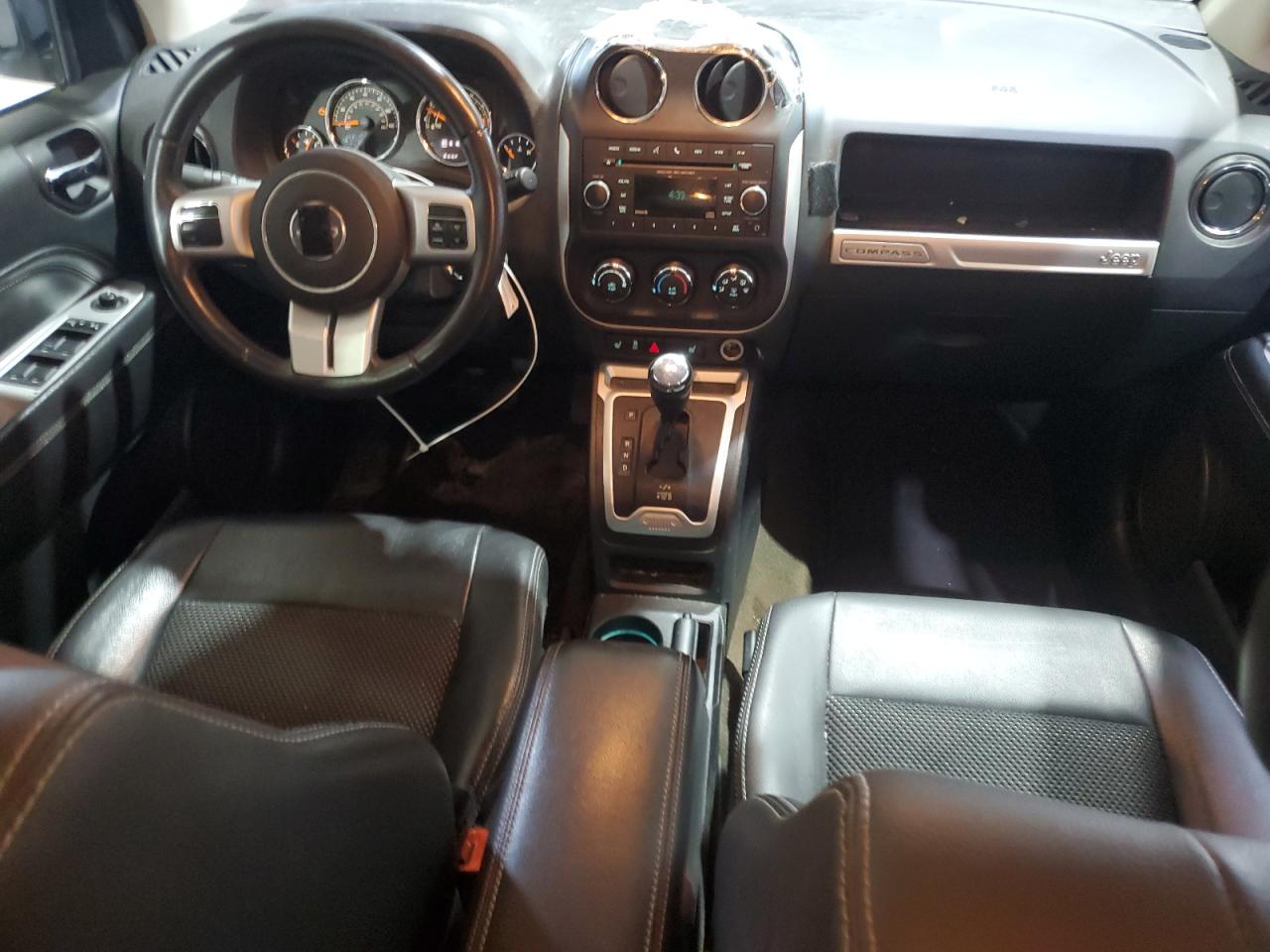 2016 Jeep Compass Latitude VIN: 1C4NJDEB1GD586845 Lot: 61221415