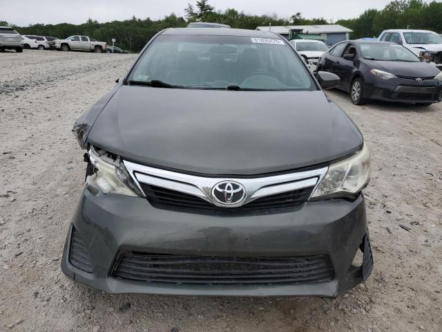 Sedans TOYOTA CAMRY 2013 Green
