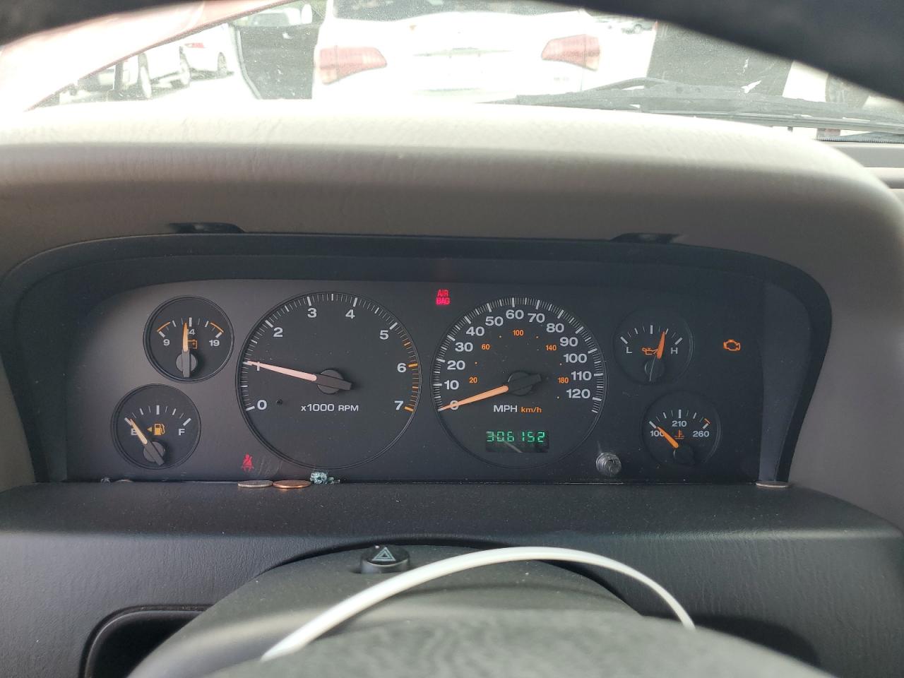 2002 Jeep Grand Cherokee Sport VIN: 1J4GW38S72C252344 Lot: 61769485