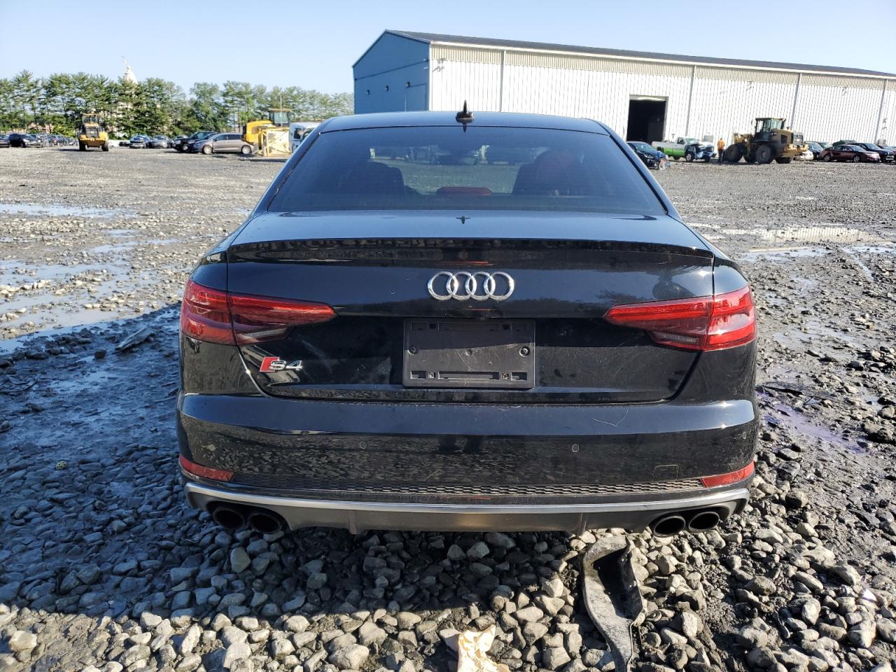 2018 Audi S4 Premium Plus VIN: WAUB4AF45JA004499 Lot: 61510335