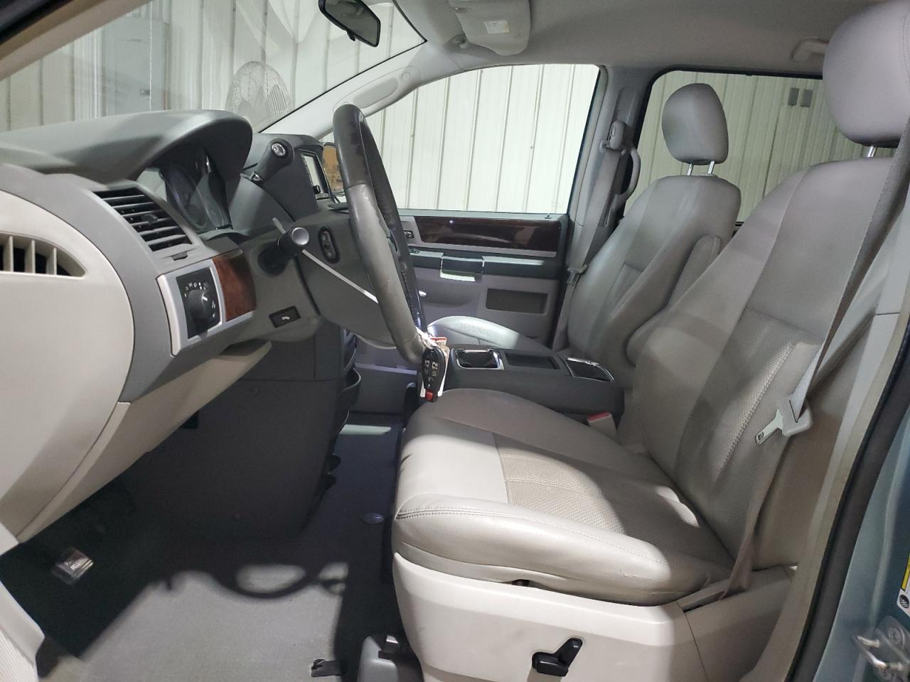 2009 Chrysler Town & Country Touring VIN: 2A8HR54199R649073 Lot: 62725645