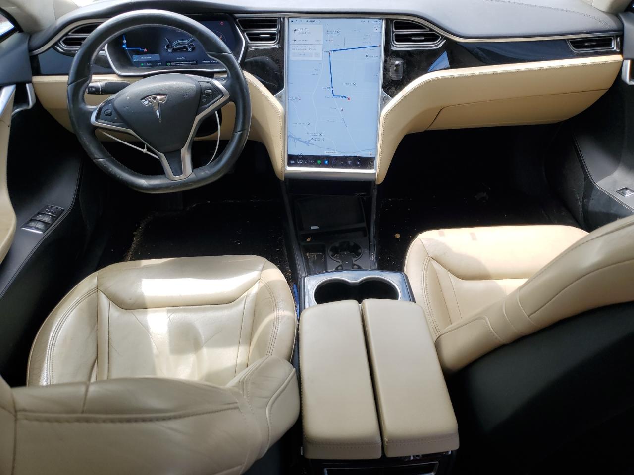 2015 Tesla Model S VIN: 5YJSA1E13FF111052 Lot: 62721725