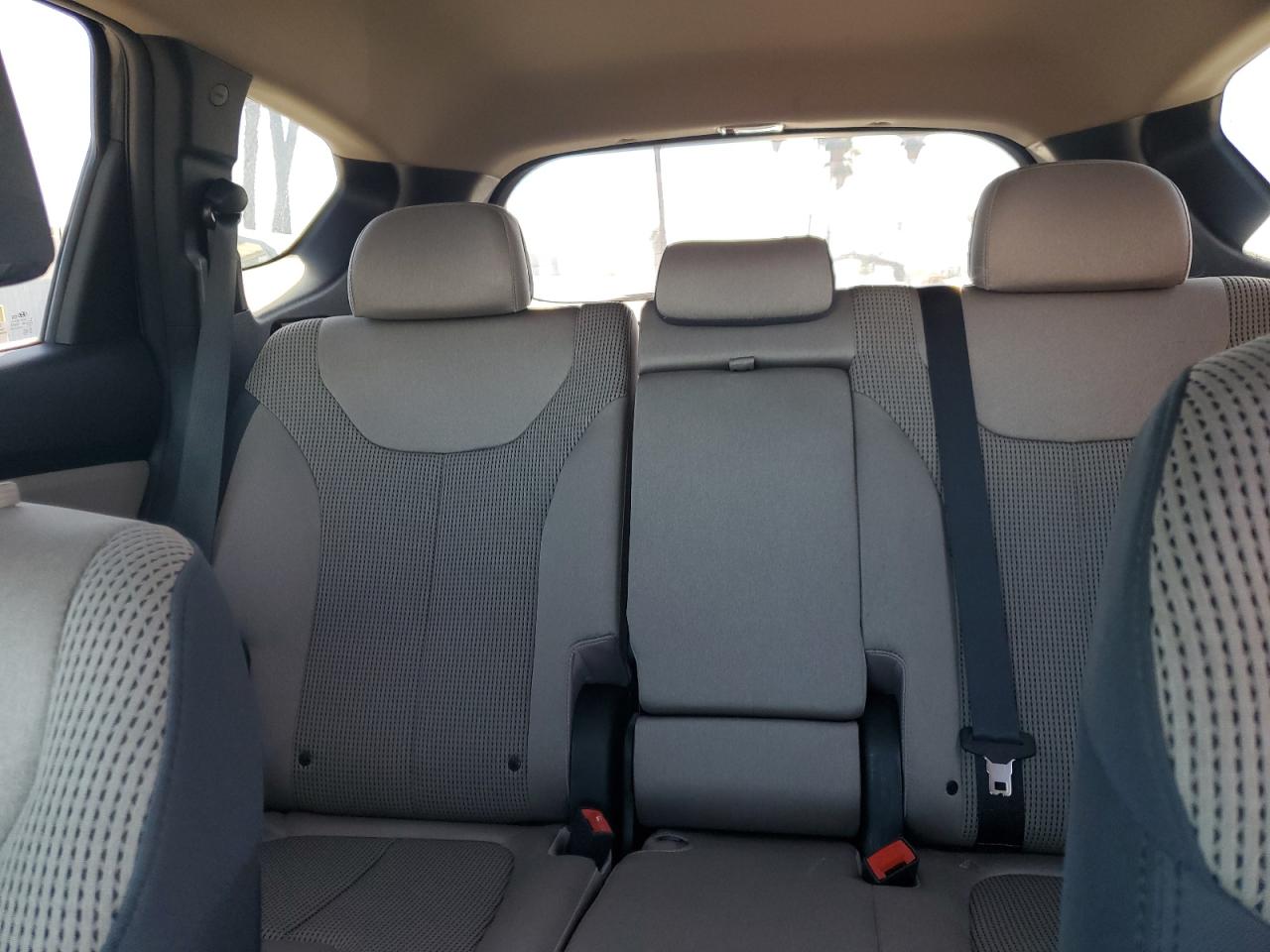 2020 Hyundai Santa Fe Se VIN: 5NMS23AD2LH250480 Lot: 63041695