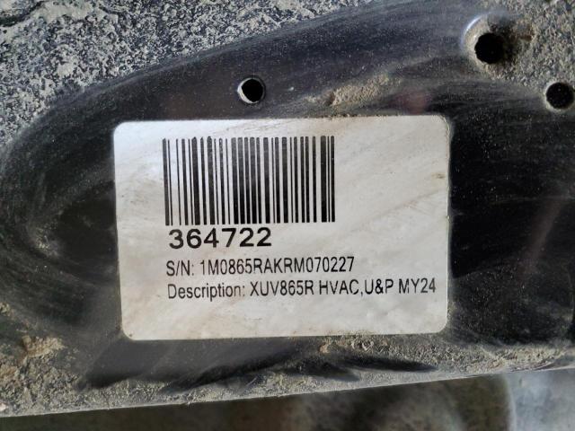 2024 JOHN DEERE XUV865R  