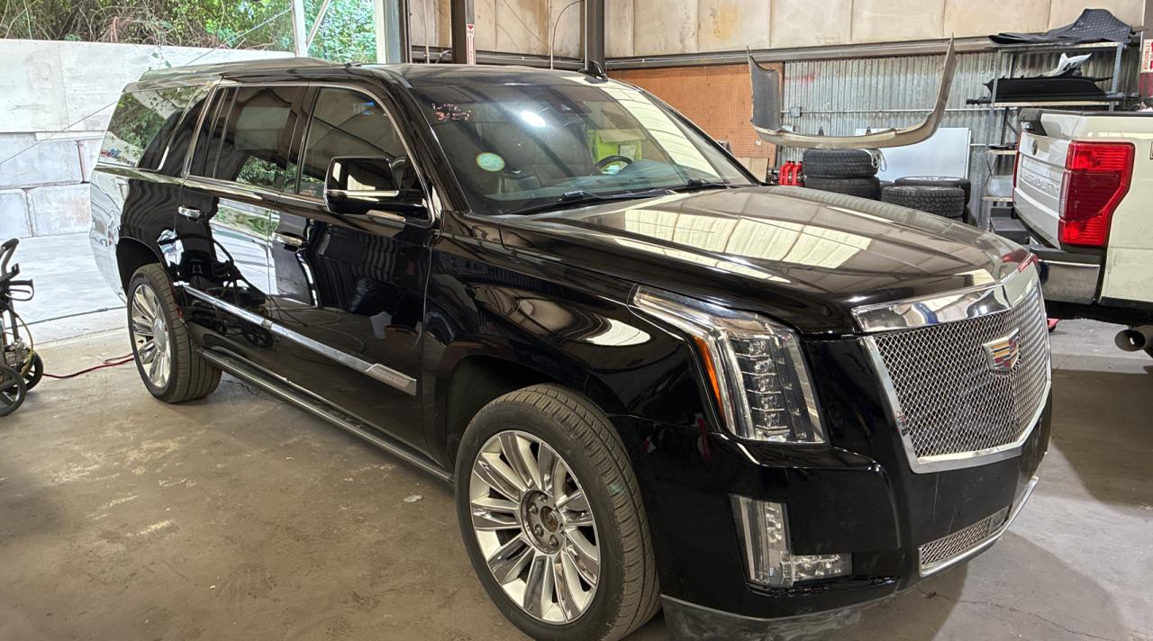 Portland, OR에서 판매 중인 2016 Cadillac Escalade Esv Platinum - Front End