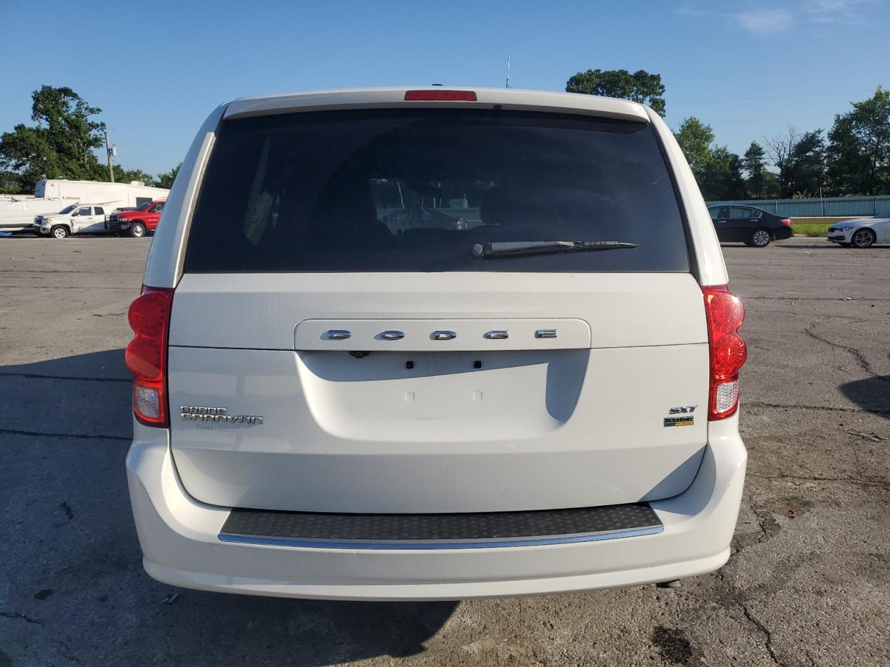 DODGE CARAVAN 2017 VIN 2C4RDGCG1HR685334 zdjęcie 6