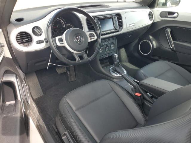 Hatchbacks VOLKSWAGEN BEETLE 2016 Biały