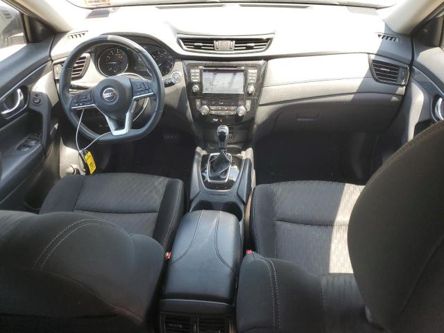  NISSAN ROGUE 2017 Srebrny