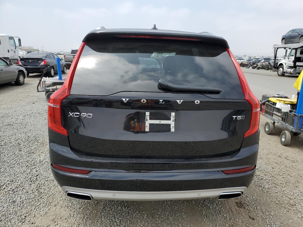 2020 Volvo Xc90 T5 Momentum VIN: YV4102PK0L1612301 Lot: 60851265