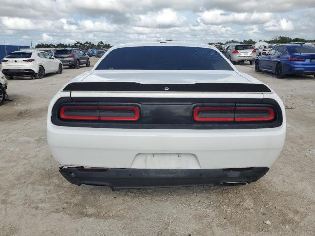 Coupet DODGE CHALLENGER 2015 Biały