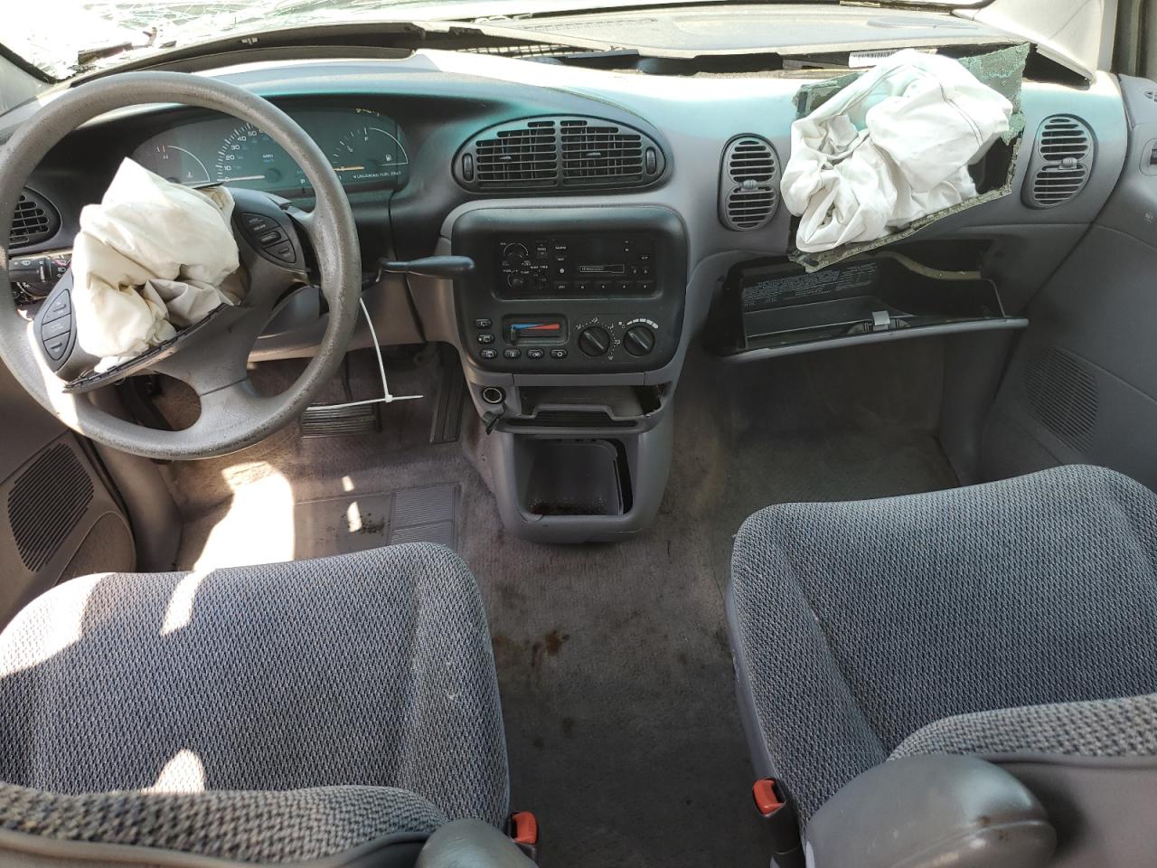 1996 Dodge Caravan Se VIN: 2B4GP4531TR607424 Lot: 61616925