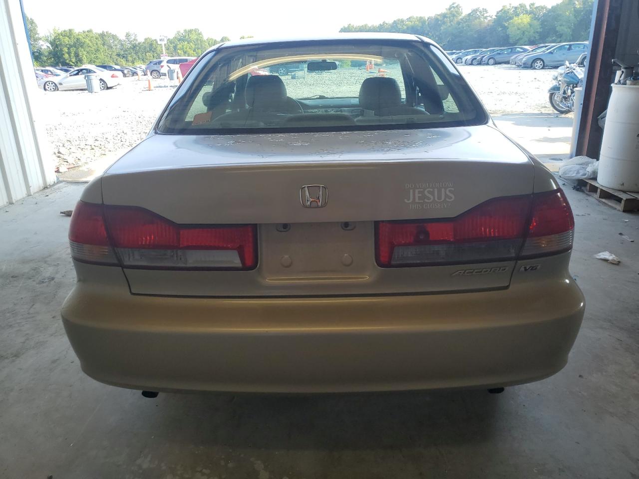 2001 Honda Accord Ex VIN: 1HGCG16511A063588 Lot: 62845225