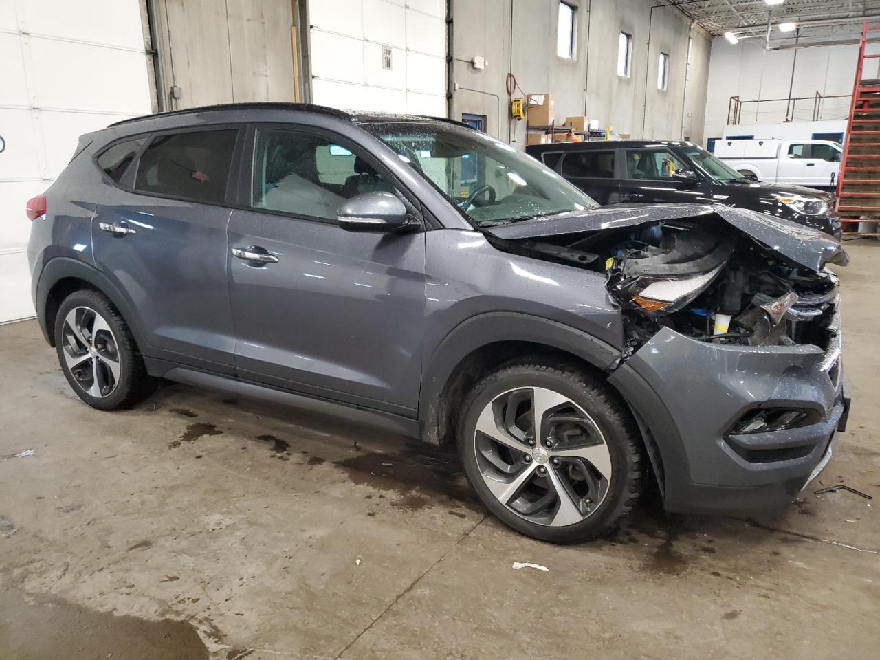 HYUNDAI TUCSON 2016 VIN KM8J3CA24GU109704 фото 4