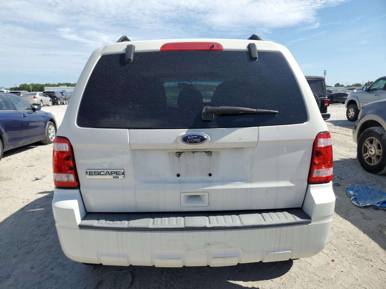 2010 Ford Escape Xlt VIN: 1FMCU0D77AKA70962 Lot: 63024185