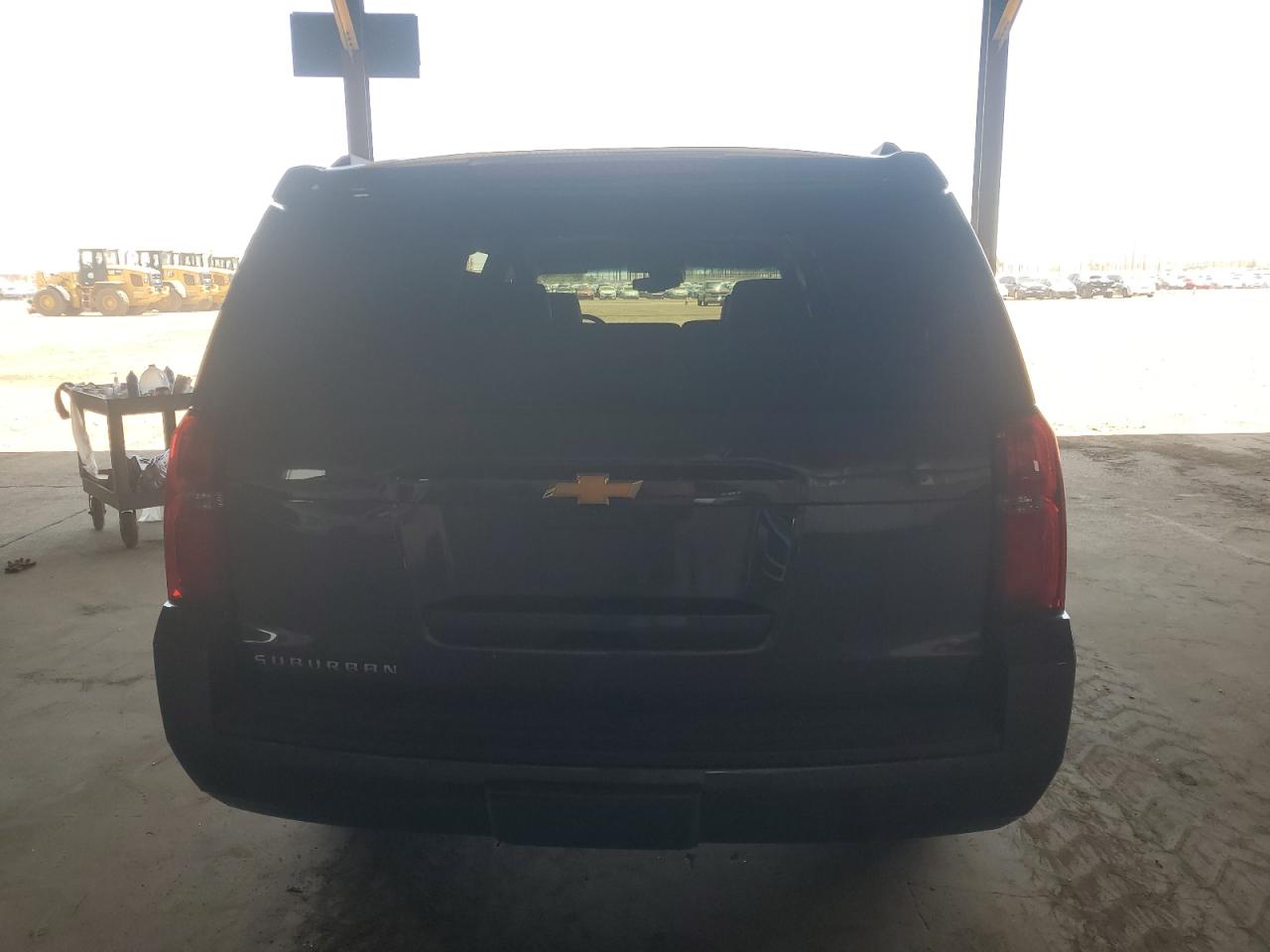 2017 Chevrolet Suburban C1500 Lt VIN: 1GNSCHKC4HR313721 Lot: 62764805