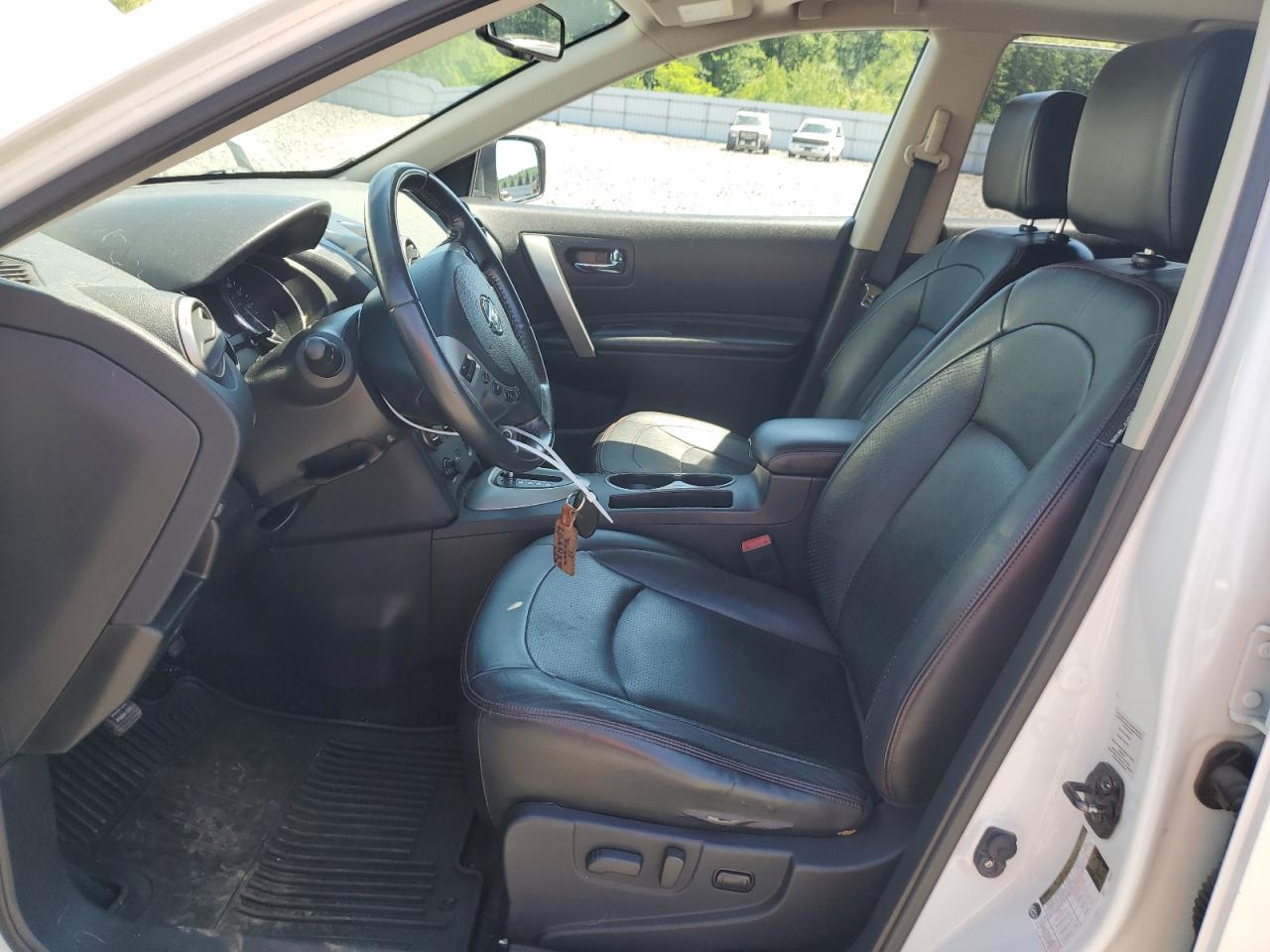 2011 Nissan Rogue S VIN: JN8AS5MV4BW271424 Lot: 62896115