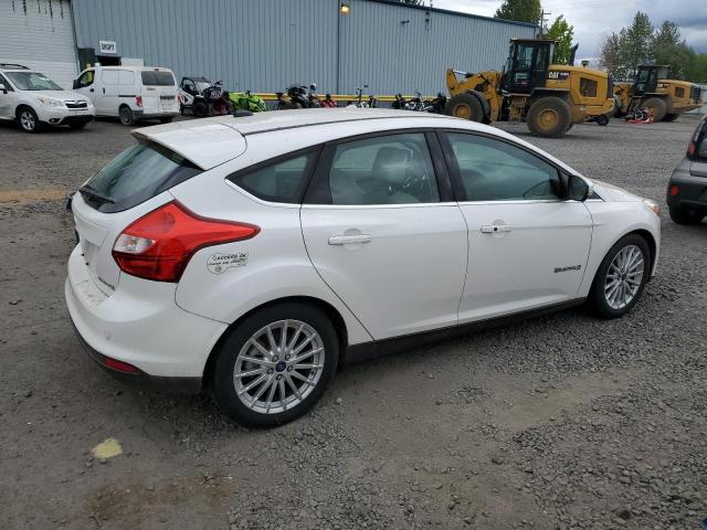  FORD FOCUS 2012 Biały