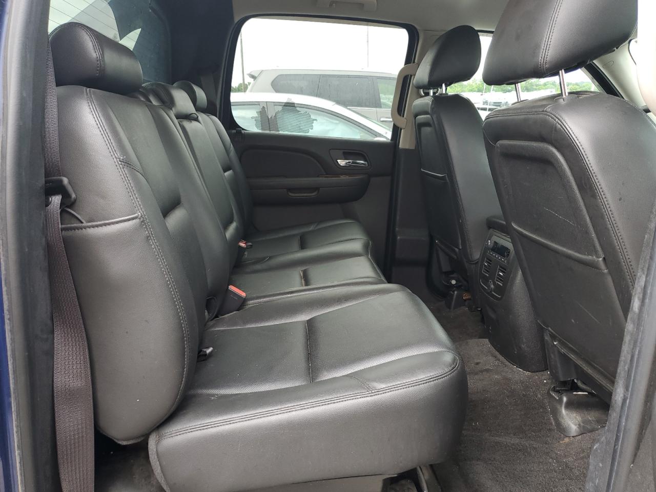 2013 Chevrolet Avalanche Ltz VIN: 3GNTKGE77DG136690 Lot: 61471355