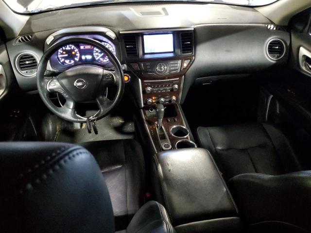 Parquets NISSAN PATHFINDER 2013 Szary