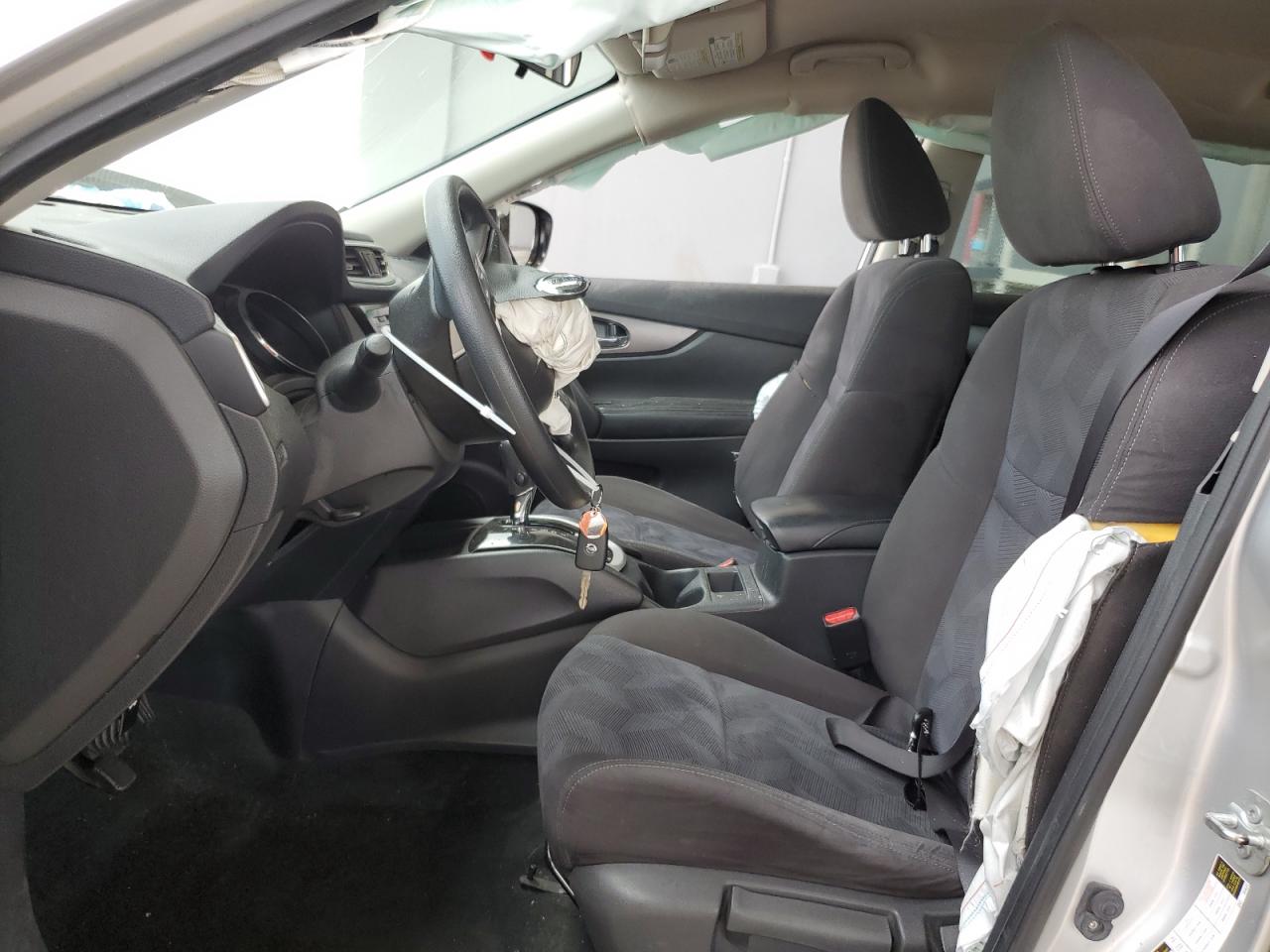 2015 Nissan Rogue S VIN: KNMAT2MV9FP589207 Lot: 62770725