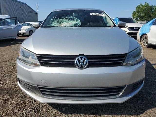  VOLKSWAGEN JETTA 2013 Серебристый