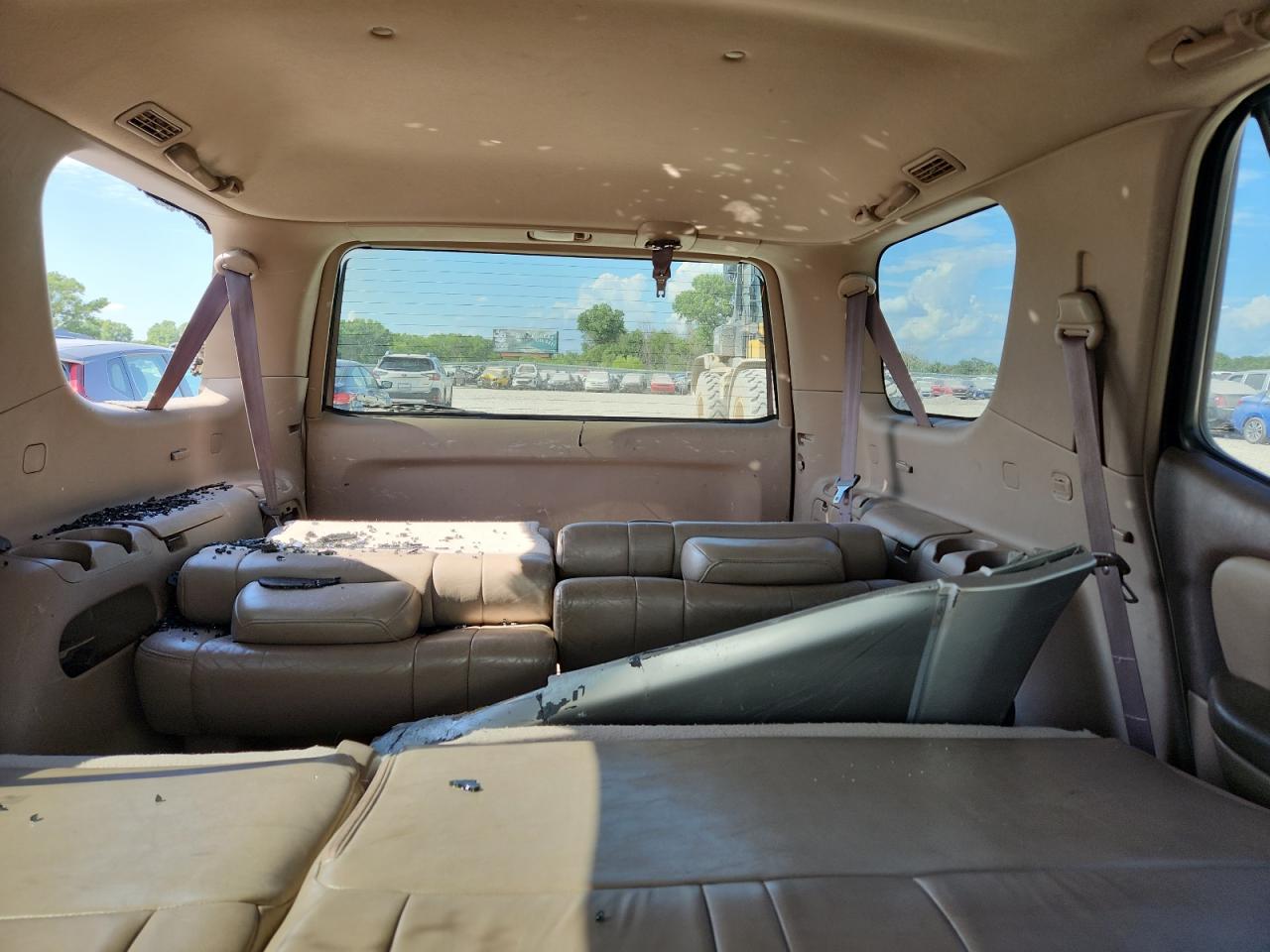 2003 Toyota Sequoia Sr5 VIN: 5TDZT34A03S182531 Lot: 62547005