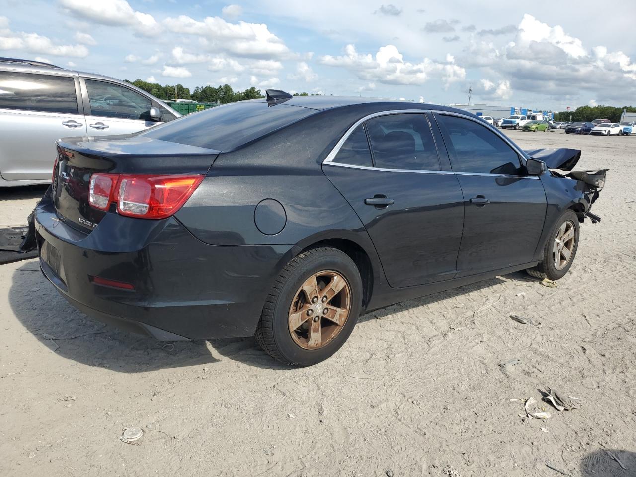 CHEVROLET MALIBU 2015 VIN 1G11C5SL2FF334626 zdjęcie 3