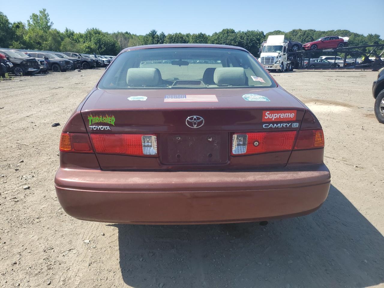 2000 Toyota Camry Ce VIN: 4T1BG22K5YU931768 Lot: 61727155