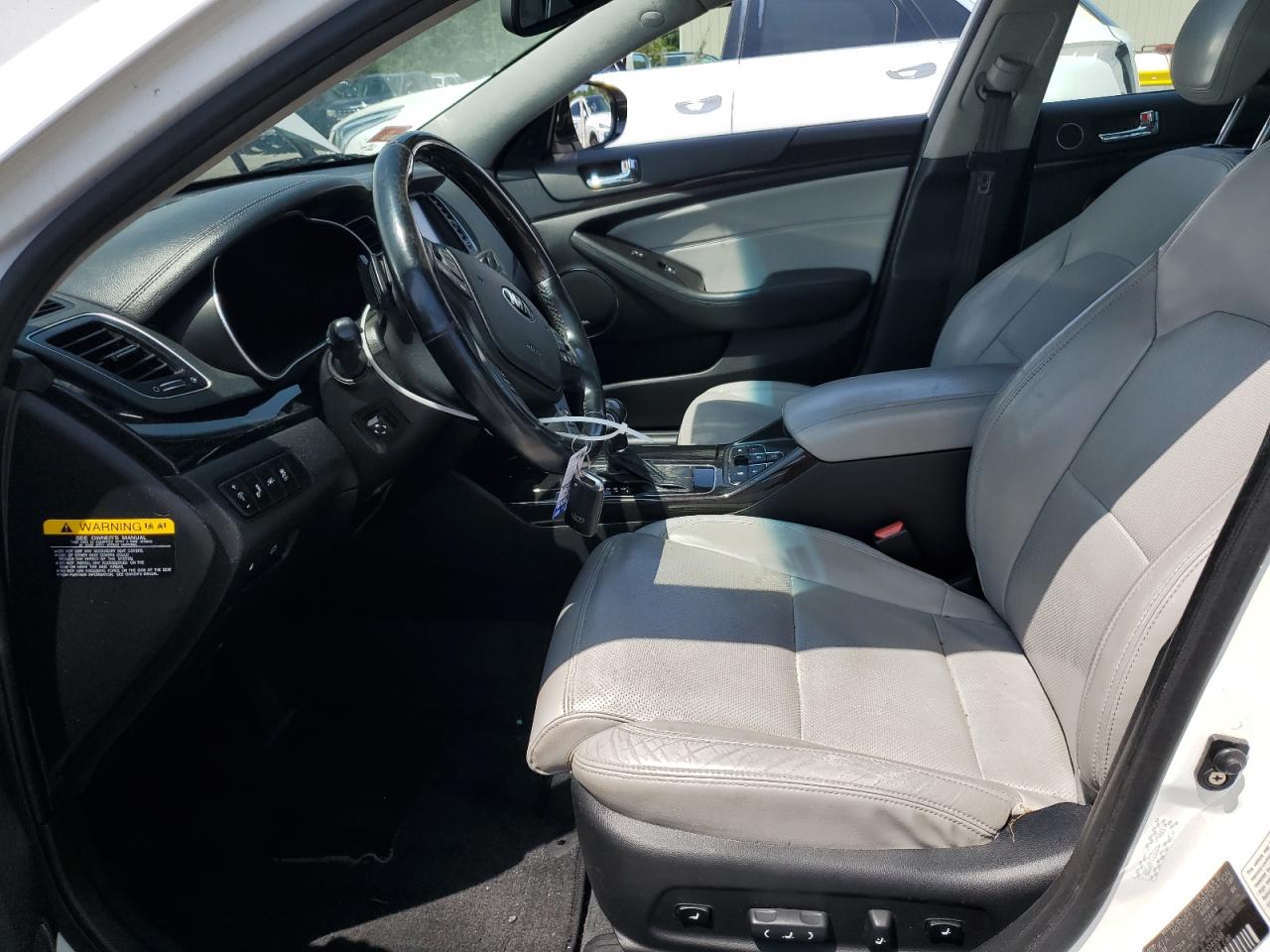2014 Kia Cadenza Premium VIN: KNALN4D77E5149588 Lot: 60653165
