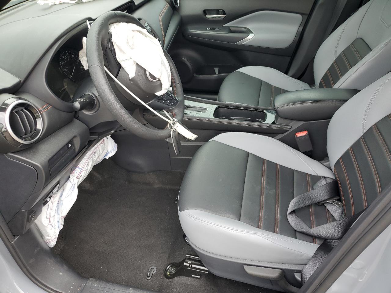 3N1CP5DV3RL563283 NISSAN KICKS 2024