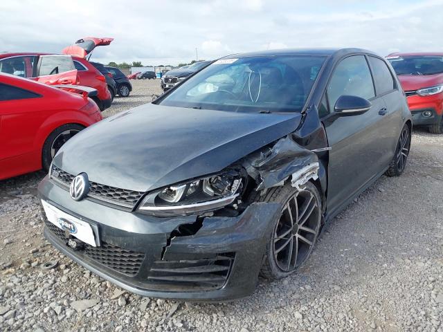 VOLKSWAGEN GOLF GTD 2015