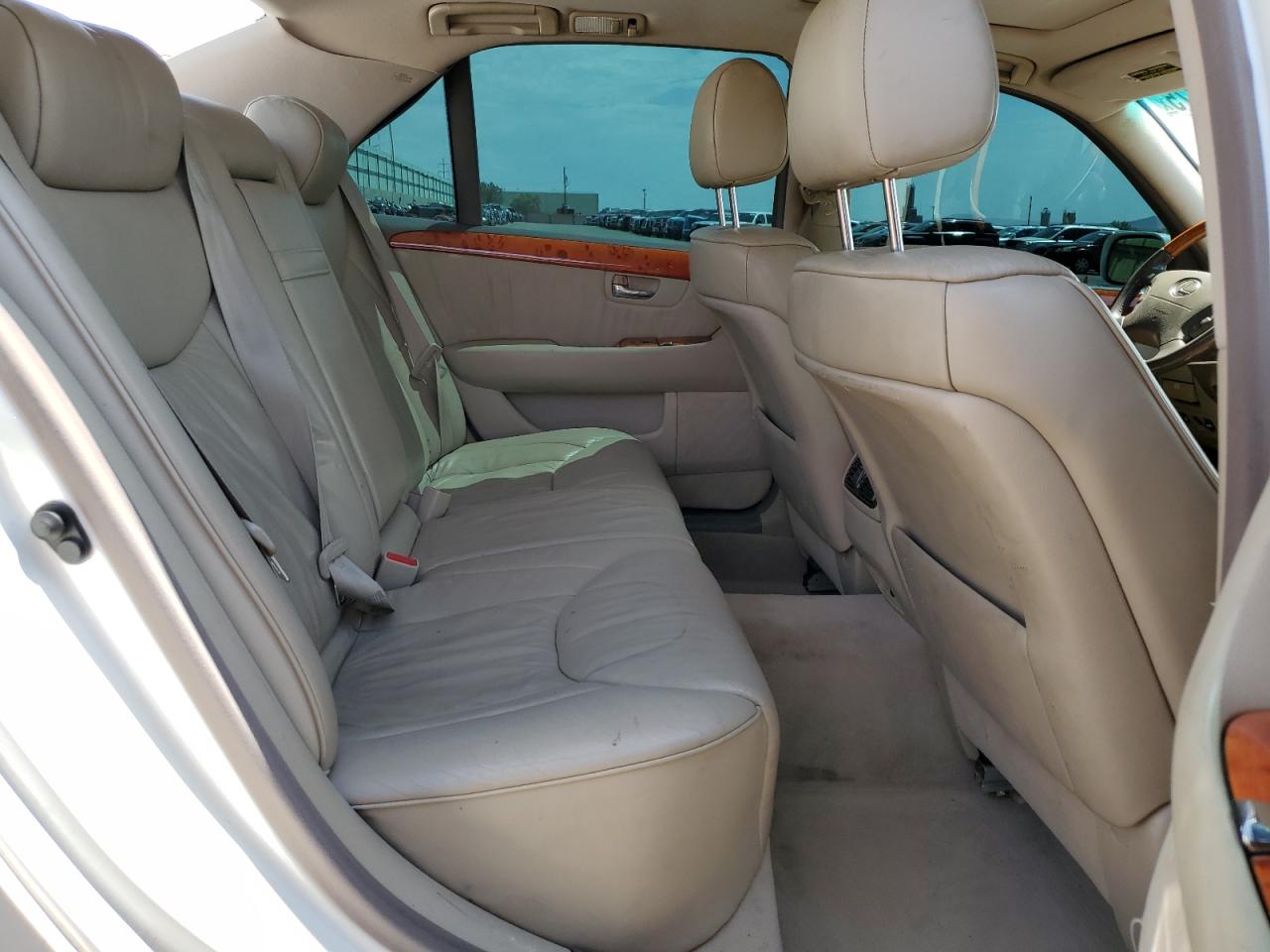 2001 Lexus Ls 430 VIN: JTHBN30F610001329 Lot: 61620875