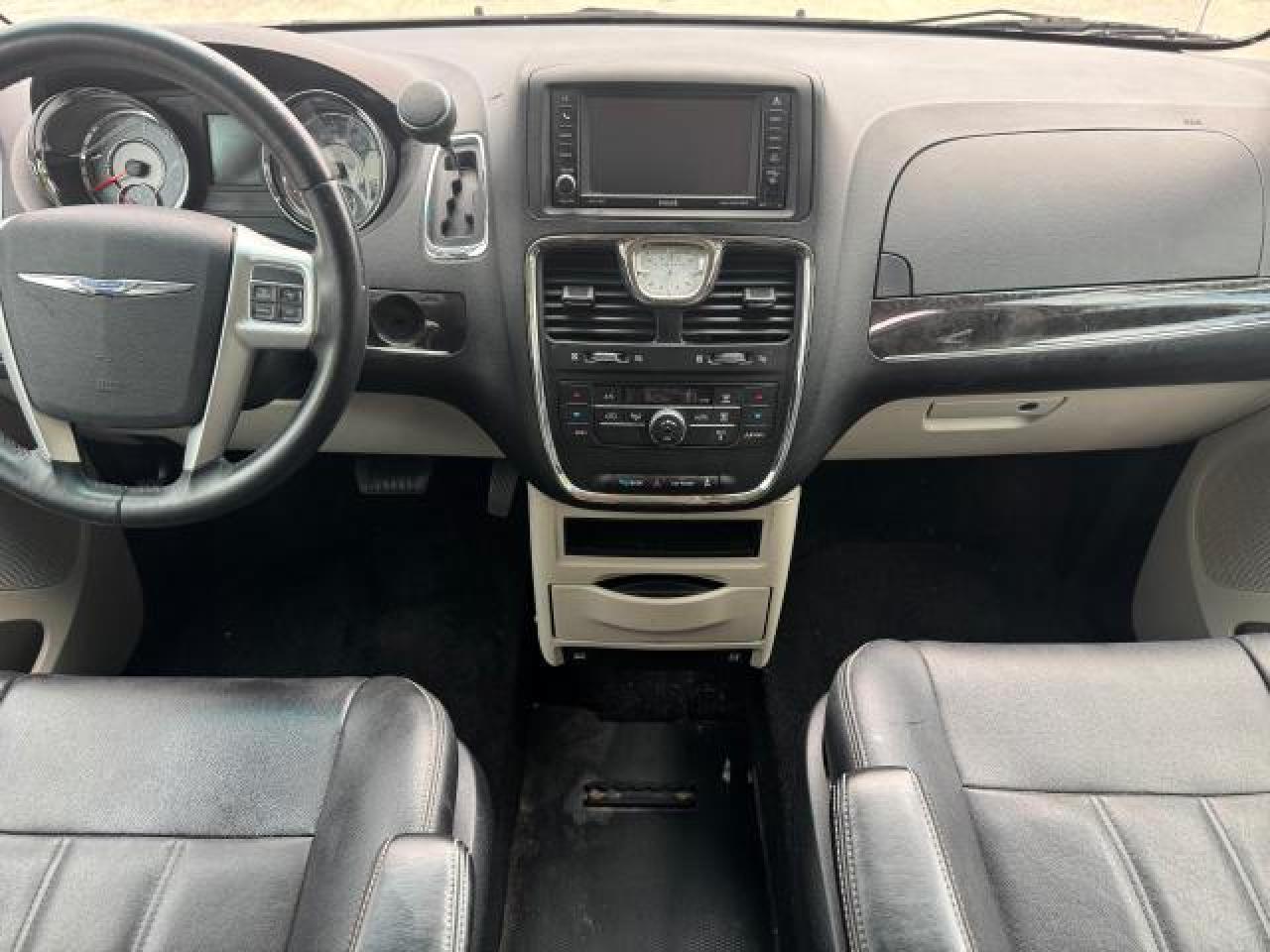 CHRYSLER MINIVAN 2014 VIN 2C4RC1BG7ER271083 zdjęcie 8
