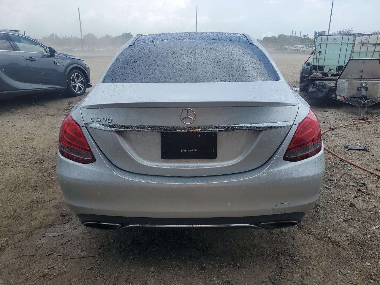 2018 Mercedes-Benz C 300 VIN: 55SWF4JBXJU257653 Lot: 62614755