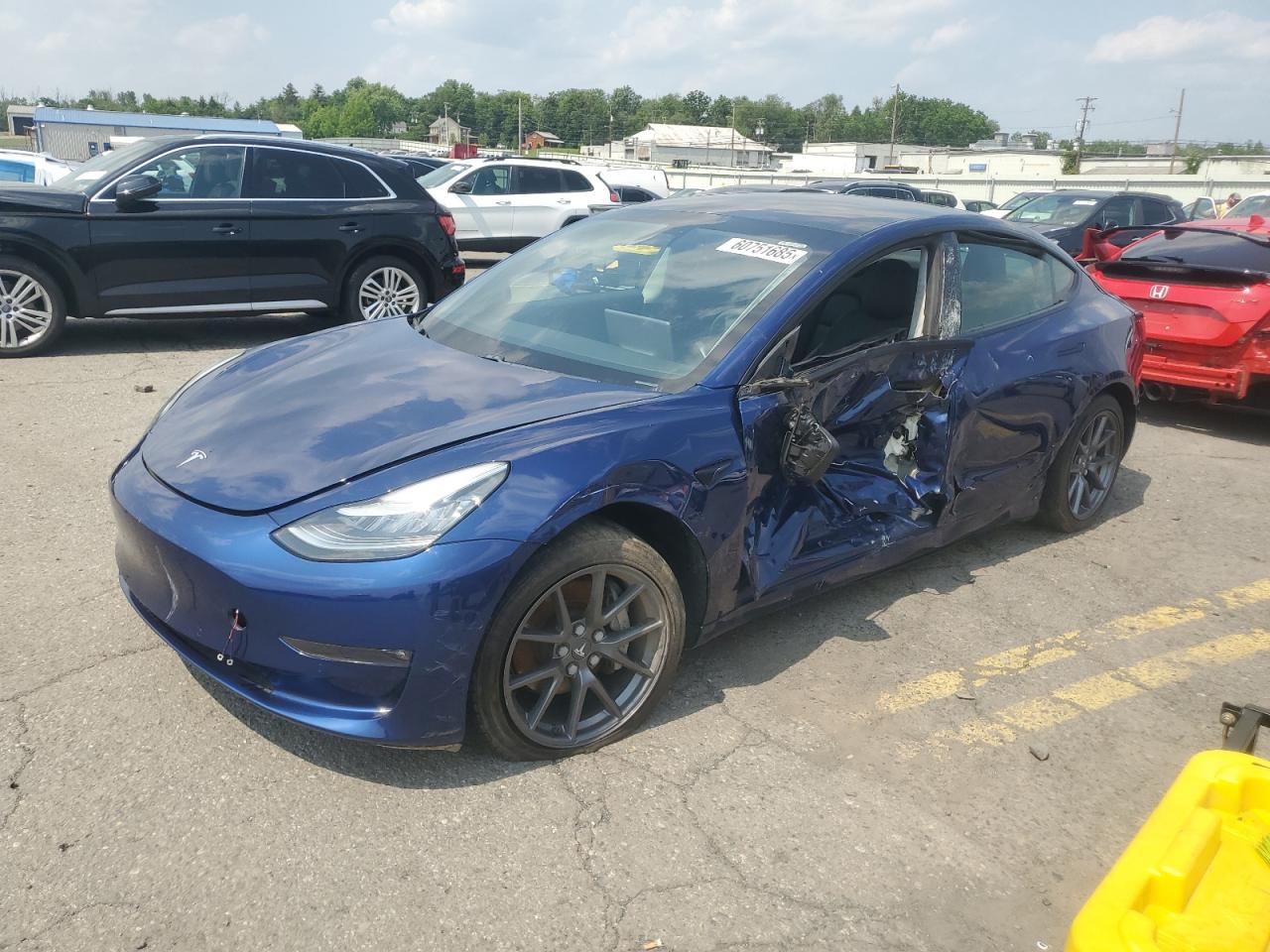 2021 Tesla Model 3 na sprzedaż w Pennsburg, PA - Side