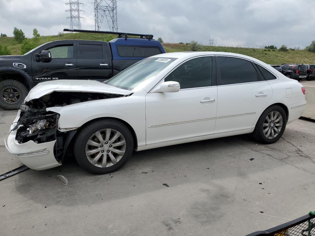 KMHFC46F59A343118 HYUNDAI AZERA Photo 1