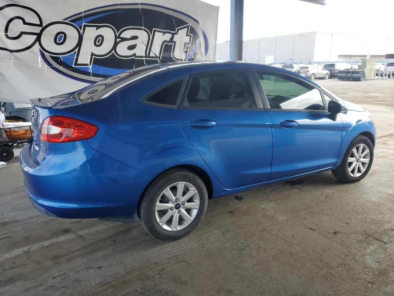 FORD FIESTA 2011 VIN 3FADP4BJ2BM154564 фото 3