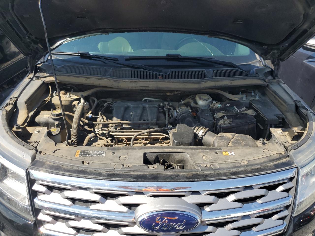 2018 Ford Explorer Limited VIN: 1FM5K7F8XJGA26261 Lot: 62284495
