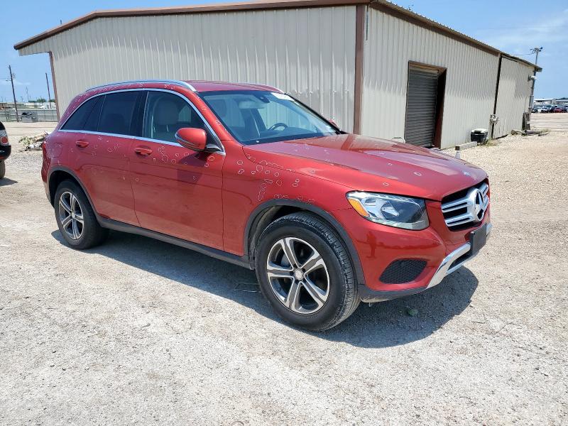  MERCEDES-BENZ GLC-CLASS 2016 Красный