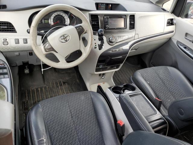  TOYOTA SIENNA 2014 Czarny