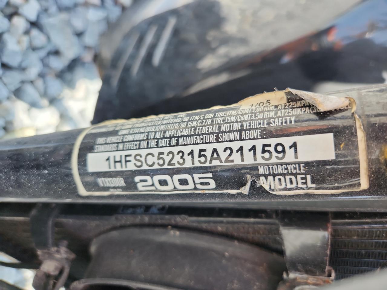 2005 Honda Vtx1300 R VIN: 1HFSC52315A211591 Lot: 58099135