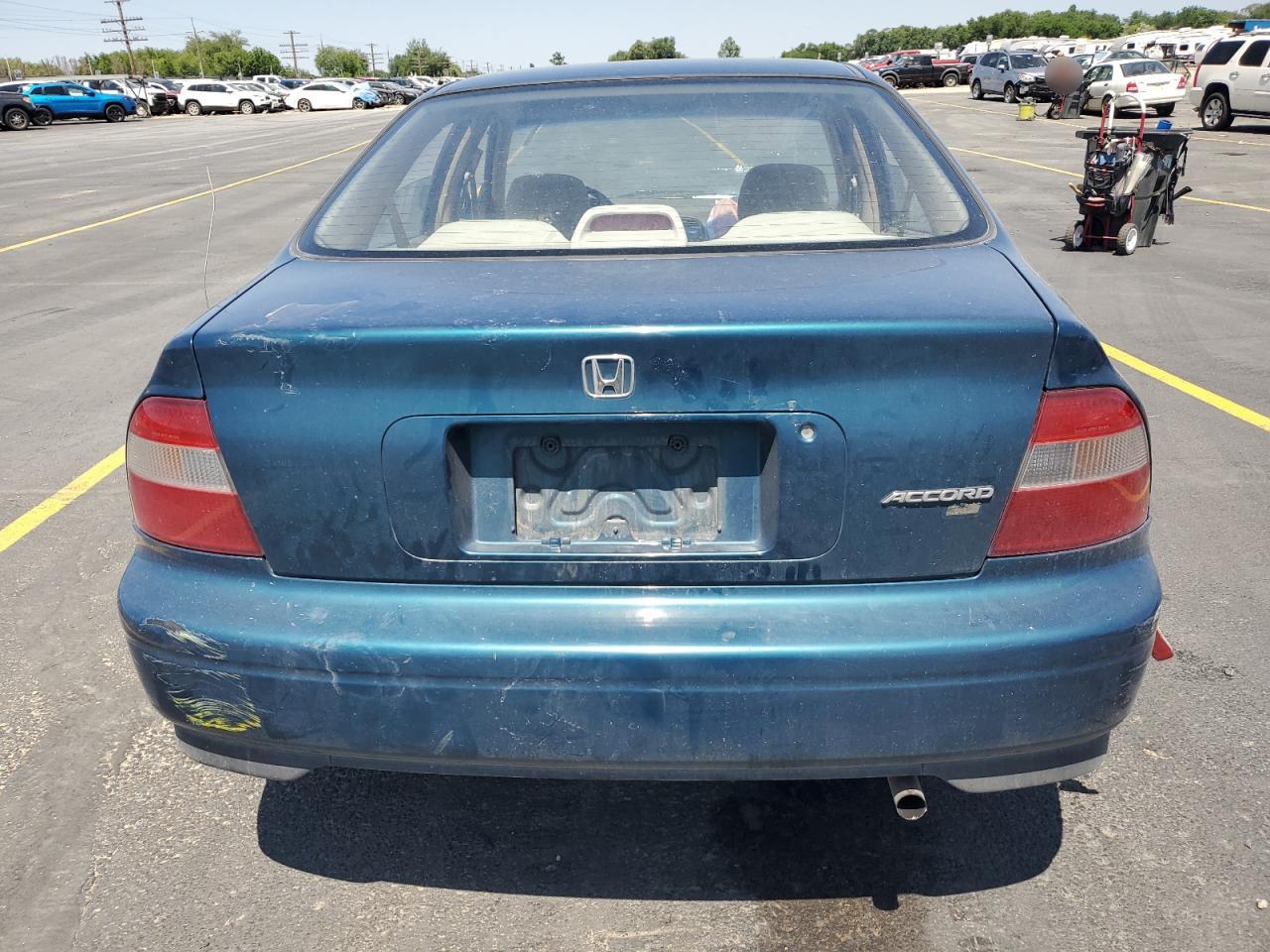 1995 Honda Accord Lx VIN: JHMCD5532SC034085 Lot: 61256005