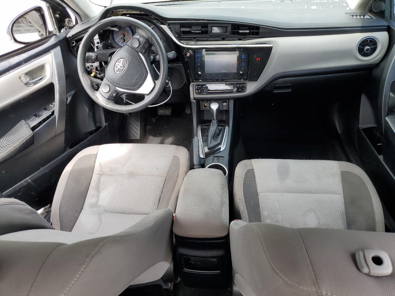 2018 Toyota Corolla L VIN: 2T1BURHE9JC012642 Lot: 58707065
