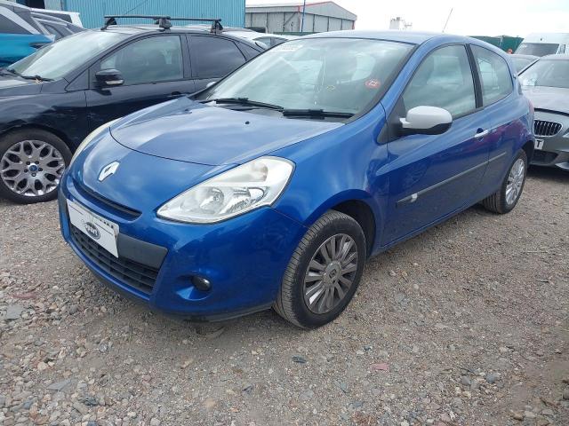 RENAULT CLIO I-MUS 2010