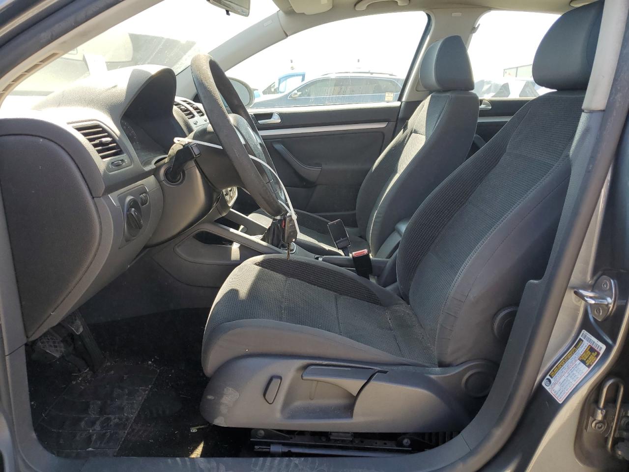 2008 Volkswagen Jetta S VIN: 3VWJZ71K98M155798 Lot: 62958585