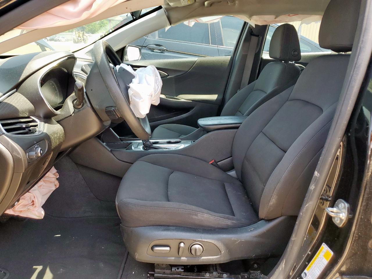 1G1ZD5ST1LF099678 CHEVROLET MALIBU 2020