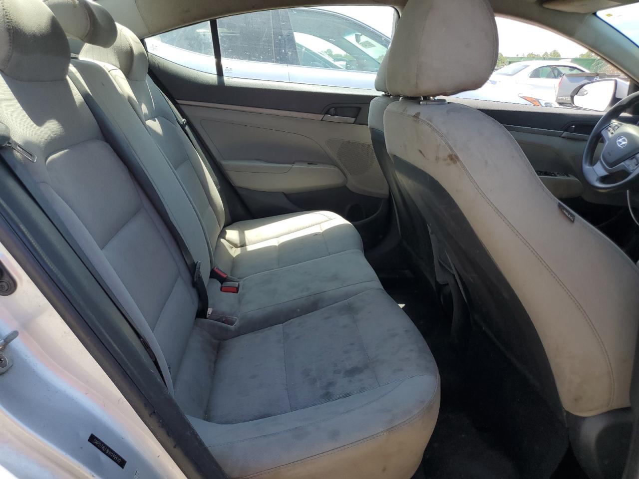HYUNDAI ELANTRA 2017 VIN 5NPD74LF8HH149470 фото 10