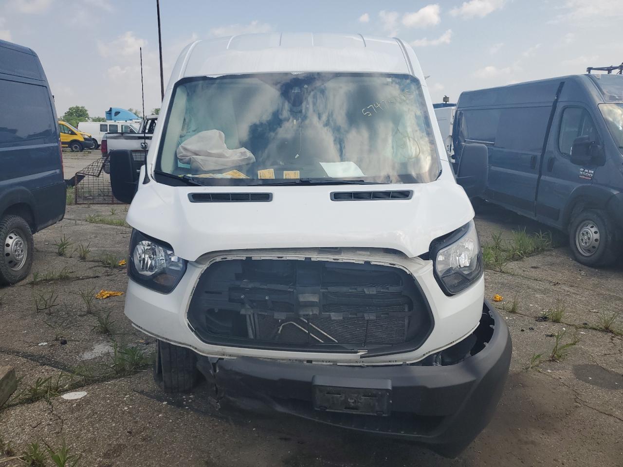 FORD TRANSIT 2019 VIN 1FTYR2CM5KKA79000 zdjęcie 5